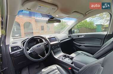 Внедорожник / Кроссовер Ford Edge 2019 в 