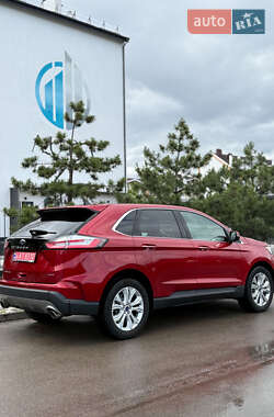 Внедорожник / Кроссовер Ford Edge 2023 в 