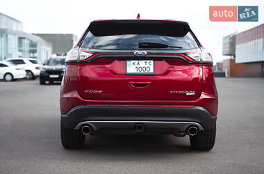 Внедорожник / Кроссовер Ford Edge 2016 в 
