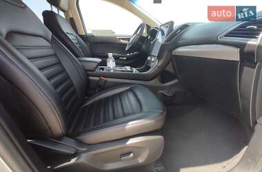 Внедорожник / Кроссовер Ford Edge 2021 в 