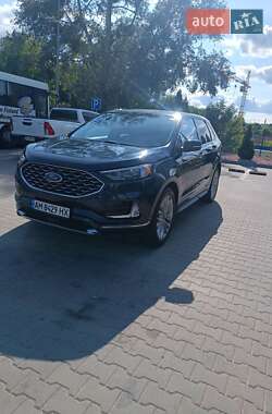 Внедорожник / Кроссовер Ford Edge 2022 в 