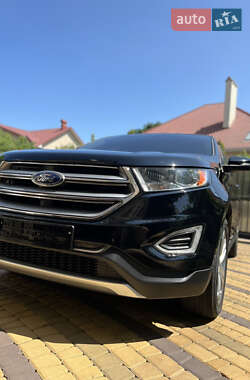 Внедорожник / Кроссовер Ford Edge 2016 в 