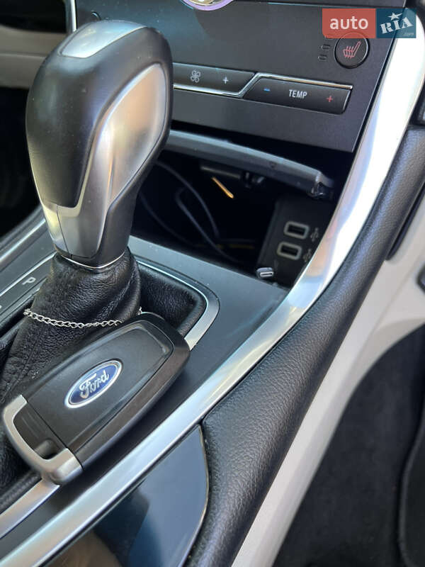 Внедорожник / Кроссовер Ford Edge 2016 в Одессе
