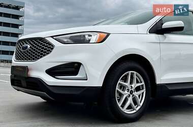 Внедорожник / Кроссовер Ford Edge 2023 в 