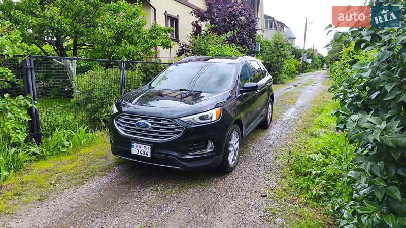 Внедорожник / Кроссовер Ford Edge 2021 в 