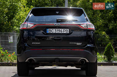 Внедорожник / Кроссовер Ford Edge 2016 в 