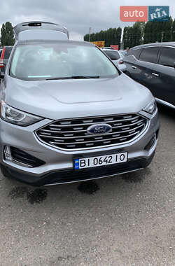 Позашляховик / Кросовер Ford Edge 2020 в Лубнах