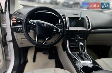 Внедорожник / Кроссовер Ford Edge 2016 в 