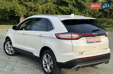 Внедорожник / Кроссовер Ford Edge 2015 в 