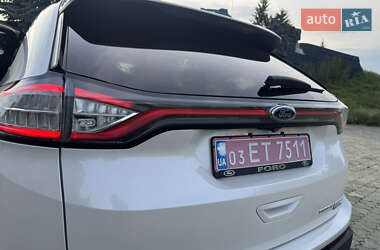 Внедорожник / Кроссовер Ford Edge 2015 в 