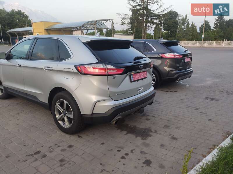 Внедорожник / Кроссовер Ford Edge 2019 в Сарнах