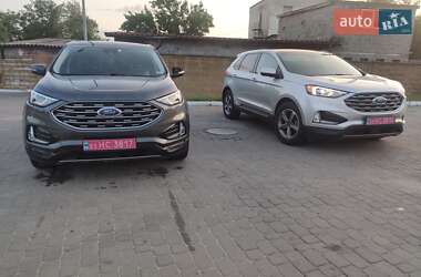 Позашляховик / Кросовер Ford Edge 2019 в Сарнах