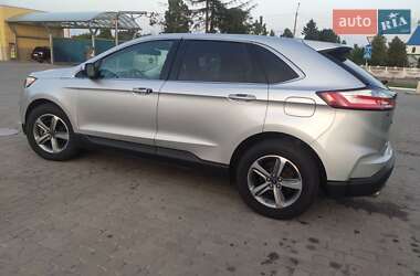 Внедорожник / Кроссовер Ford Edge 2019 в 