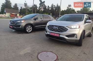 Внедорожник / Кроссовер Ford Edge 2019 в 