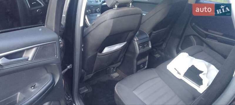 Внедорожник / Кроссовер Ford Edge 2016 в Умани