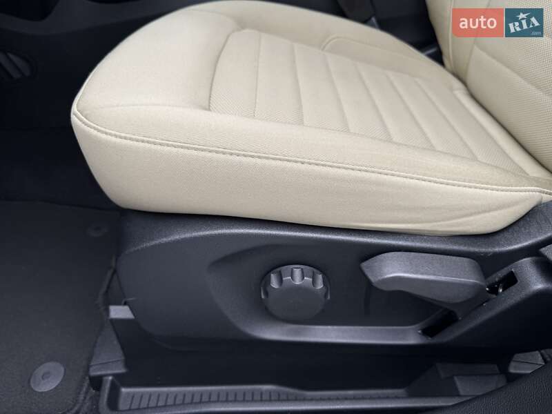 Внедорожник / Кроссовер Ford Edge 2022 в Днепре фото 27 Внедорожник / Кроссовер Ford Edge 2022 в Днепре