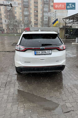 Внедорожник / Кроссовер Ford Edge 2015 в 