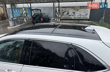 Внедорожник / Кроссовер Ford Edge 2015 в 