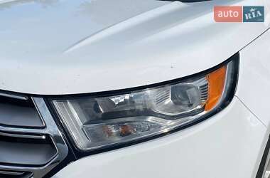 Внедорожник / Кроссовер Ford Edge 2015 в 