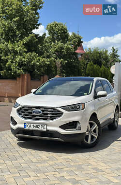 Внедорожник / Кроссовер Ford Edge 2019 в 