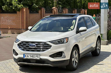 Внедорожник / Кроссовер Ford Edge 2019 в 