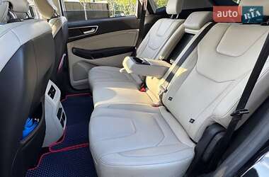 Внедорожник / Кроссовер Ford Edge 2018 в 