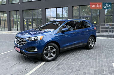 Внедорожник / Кроссовер Ford Edge 2020 в 