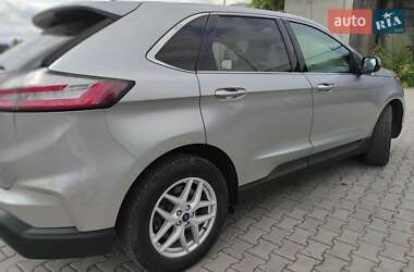 Внедорожник / Кроссовер Ford Edge 2021 в 