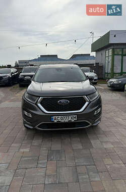 Внедорожник / Кроссовер Ford Edge 2016 в 