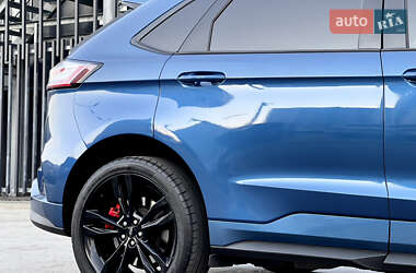 Внедорожник / Кроссовер Ford Edge 2019 в 