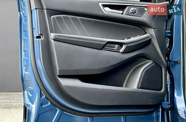 Внедорожник / Кроссовер Ford Edge 2019 в 