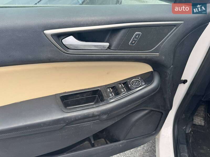 Позашляховик / Кросовер Ford Edge 2015 в Львові
