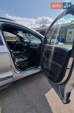 Внедорожник / Кроссовер Ford Edge 2020 в 