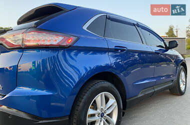 Внедорожник / Кроссовер Ford Edge 2018 в 