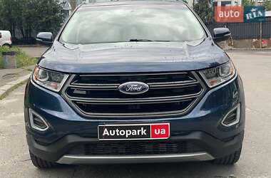 Внедорожник / Кроссовер Ford Edge 2017 в 