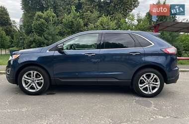 Внедорожник / Кроссовер Ford Edge 2017 в 