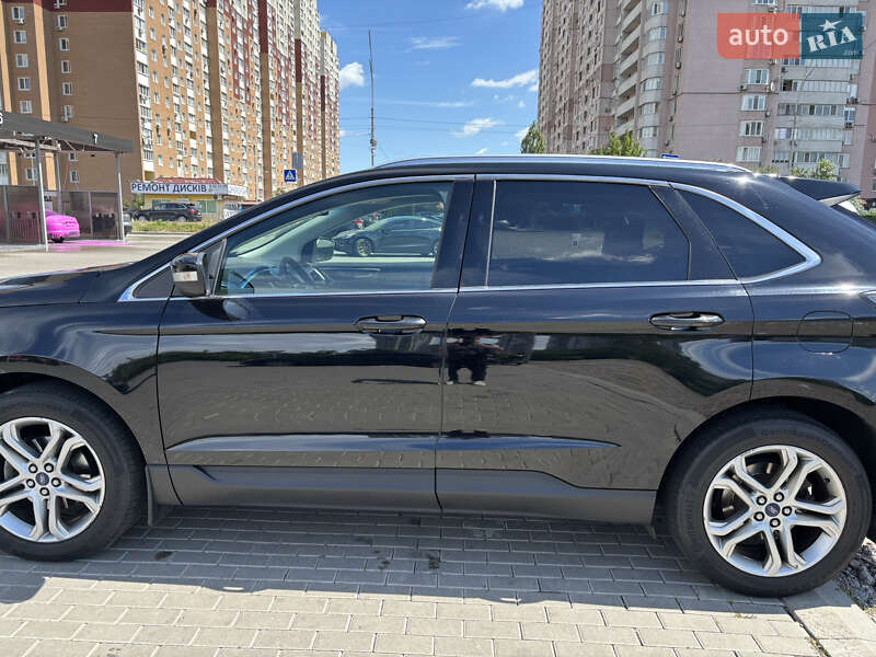Внедорожник / Кроссовер Ford Edge 2016 в Киеве