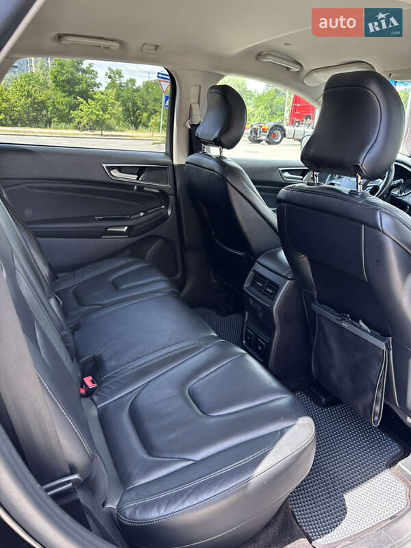 Внедорожник / Кроссовер Ford Edge 2016 в Киеве