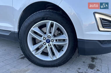 Внедорожник / Кроссовер Ford Edge 2016 в 