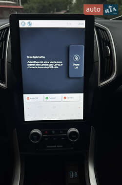 Внедорожник / Кроссовер Ford Edge 2022 в 