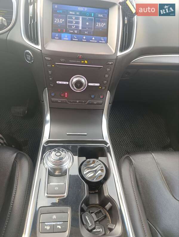 Внедорожник / Кроссовер Ford Edge 2018 в Ужгороде