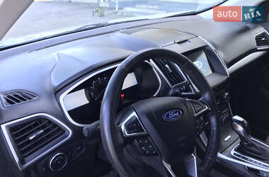 Внедорожник / Кроссовер Ford Edge 2018 в 