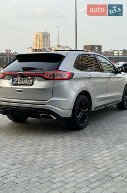 Внедорожник / Кроссовер Ford Edge 2015 в 