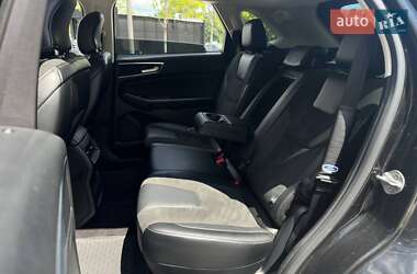Внедорожник / Кроссовер Ford Edge 2015 в 