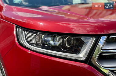 Внедорожник / Кроссовер Ford Edge 2018 в 