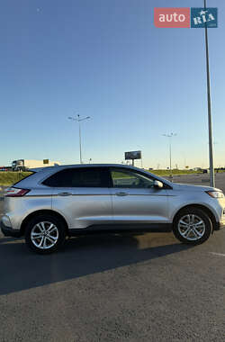 Внедорожник / Кроссовер Ford Edge 2019 в 