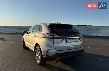 Внедорожник / Кроссовер Ford Edge 2019 в 