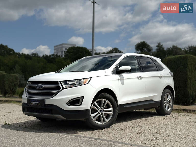Внедорожник / Кроссовер Ford Edge 2017 в 