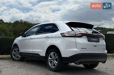 Внедорожник / Кроссовер Ford Edge 2017 в 