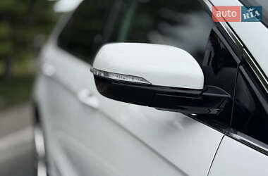 Внедорожник / Кроссовер Ford Edge 2021 в 